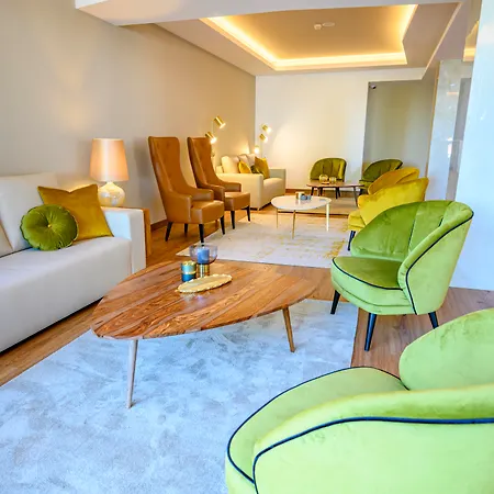 Santa Eufemia Hotell 3*