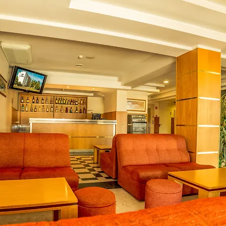 فندق Santa Eufemia