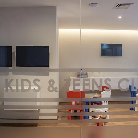 Hotel Santa Eufemia 3*