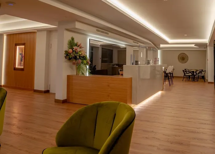 Santa Eufemia Hotel