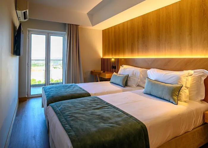 Hotel Santa Eufemia 3*