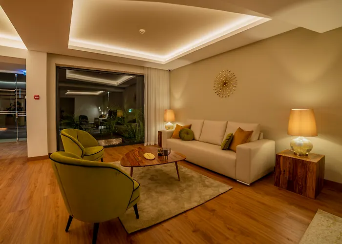 Hotel Santa Eufemia 3*