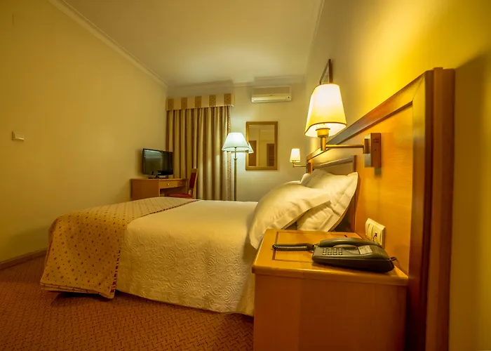 Hotel Santa Eufémia 3*