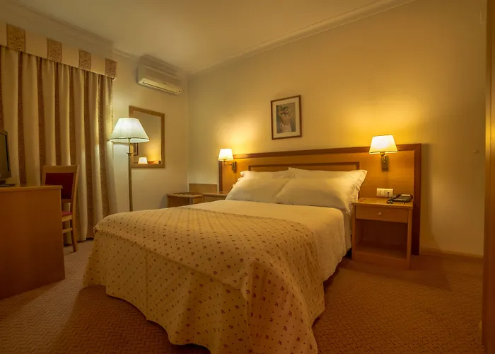 Santa Eufémia 3* Covilhã