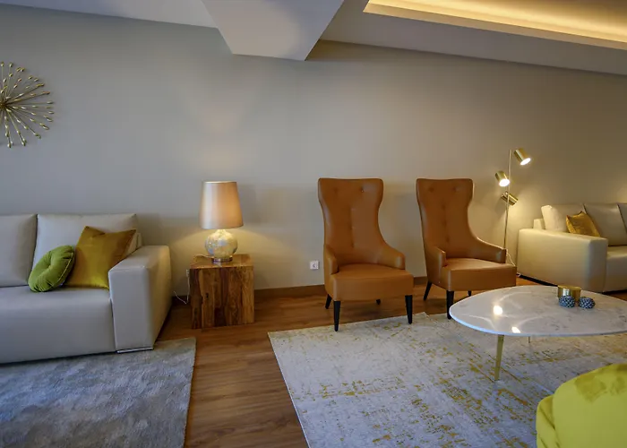 Hotel Santa Eufemia 3*